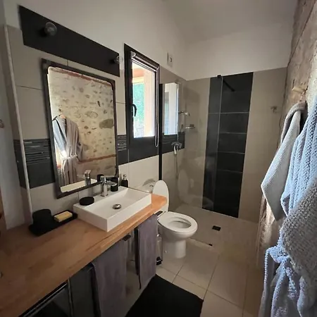 Bocal De D'hotes 3* Bages (Pyrenees-Orientales)